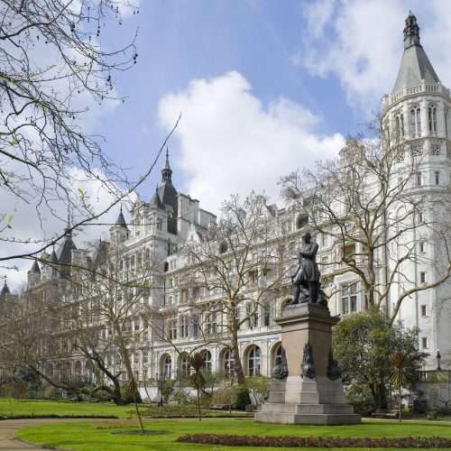 THE OPULENT ROYAL HORSEGUARDS HOTEL AND ONE WHITEHALL PLACE